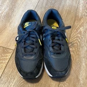 Nike Air Max black shoes